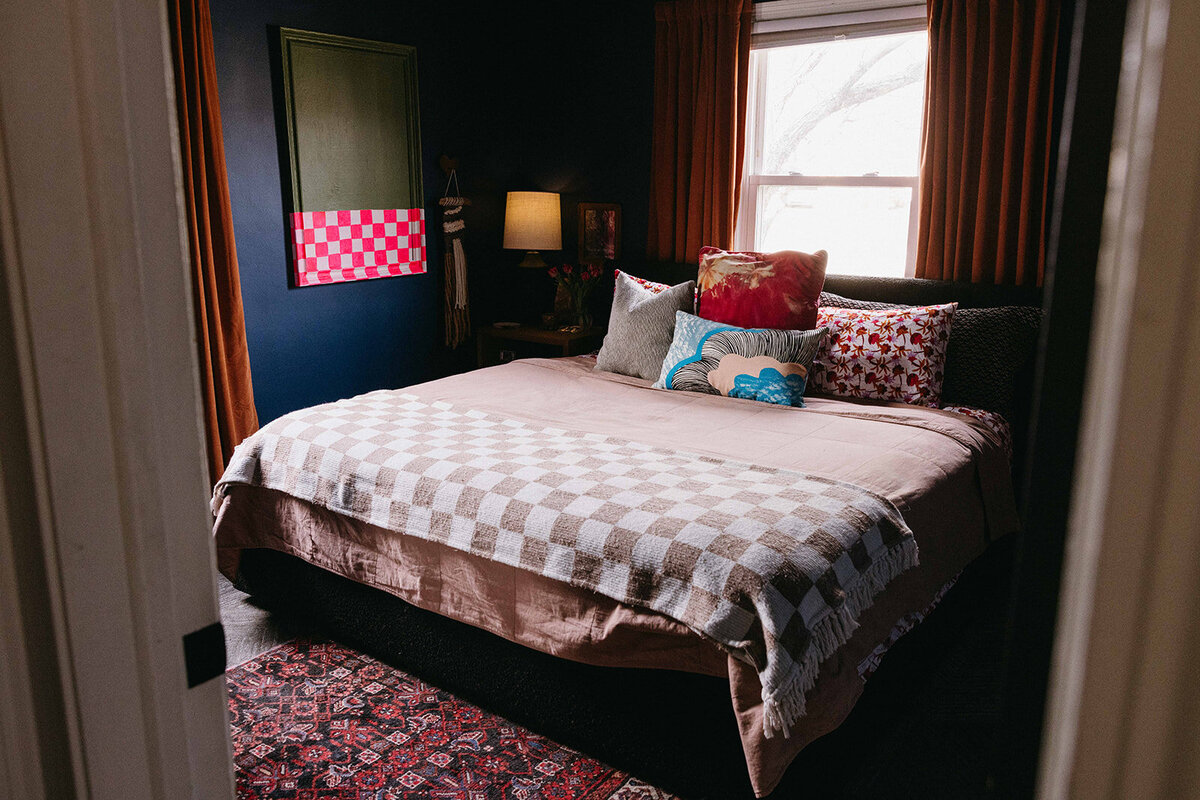 Contrast Interior Design - Thoughtful Interior Design in Cleveland, OH - Full-Service Functional Story-Driven Home Design - Anna Baldi Home - 30