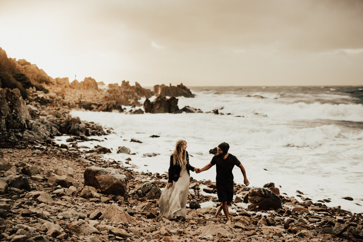 elopement-sweden-swedish-elopement-forlovning-forlovningsfotografering-inforfotografering-parfotografering-halmstad-hovs-hallar-brollopsfotograf-bohemiskt-brollop-utomhusvigsel-brollopsinspiration-0018