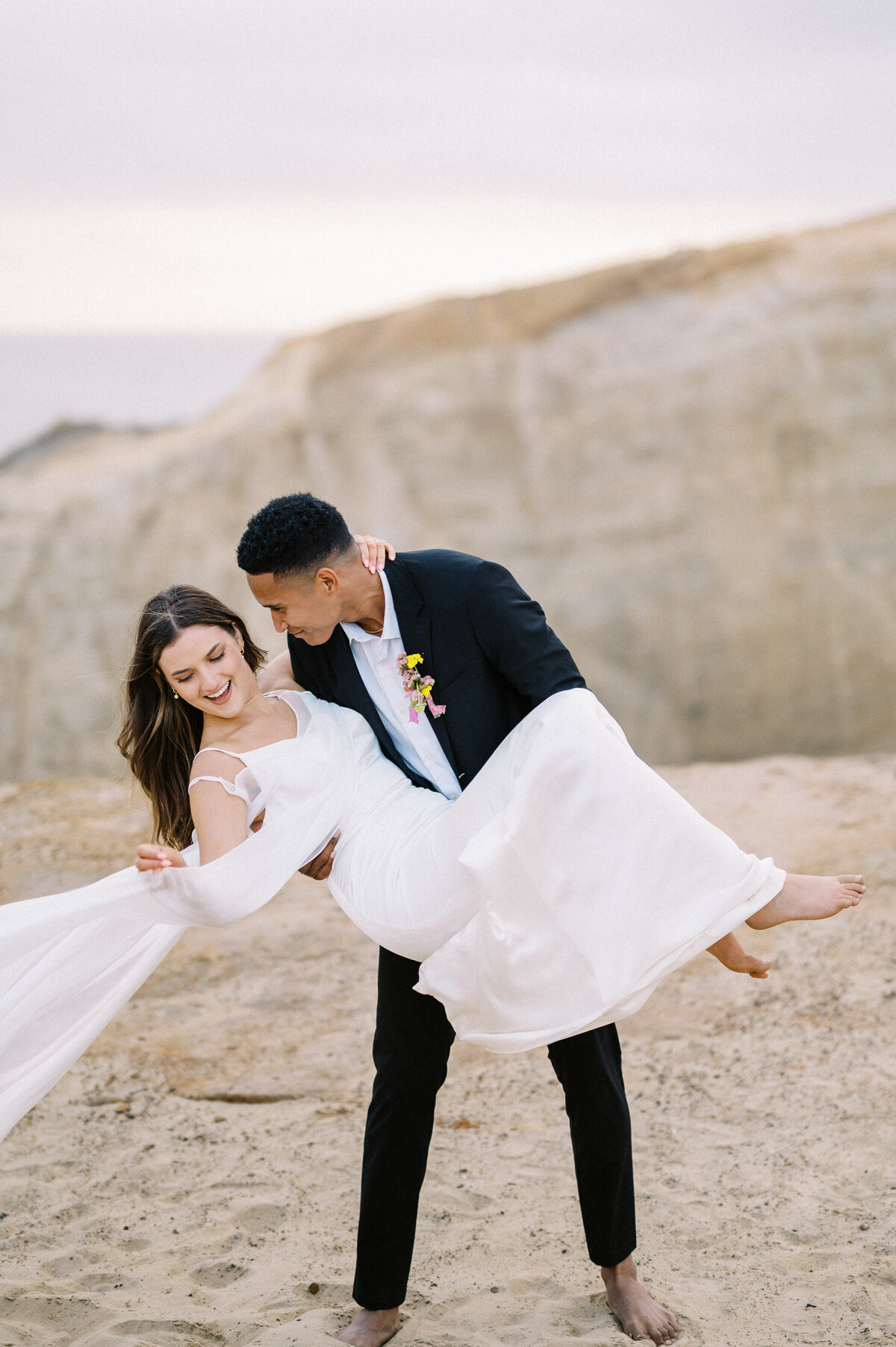 cape-kiwanda-oregon-elopement-12