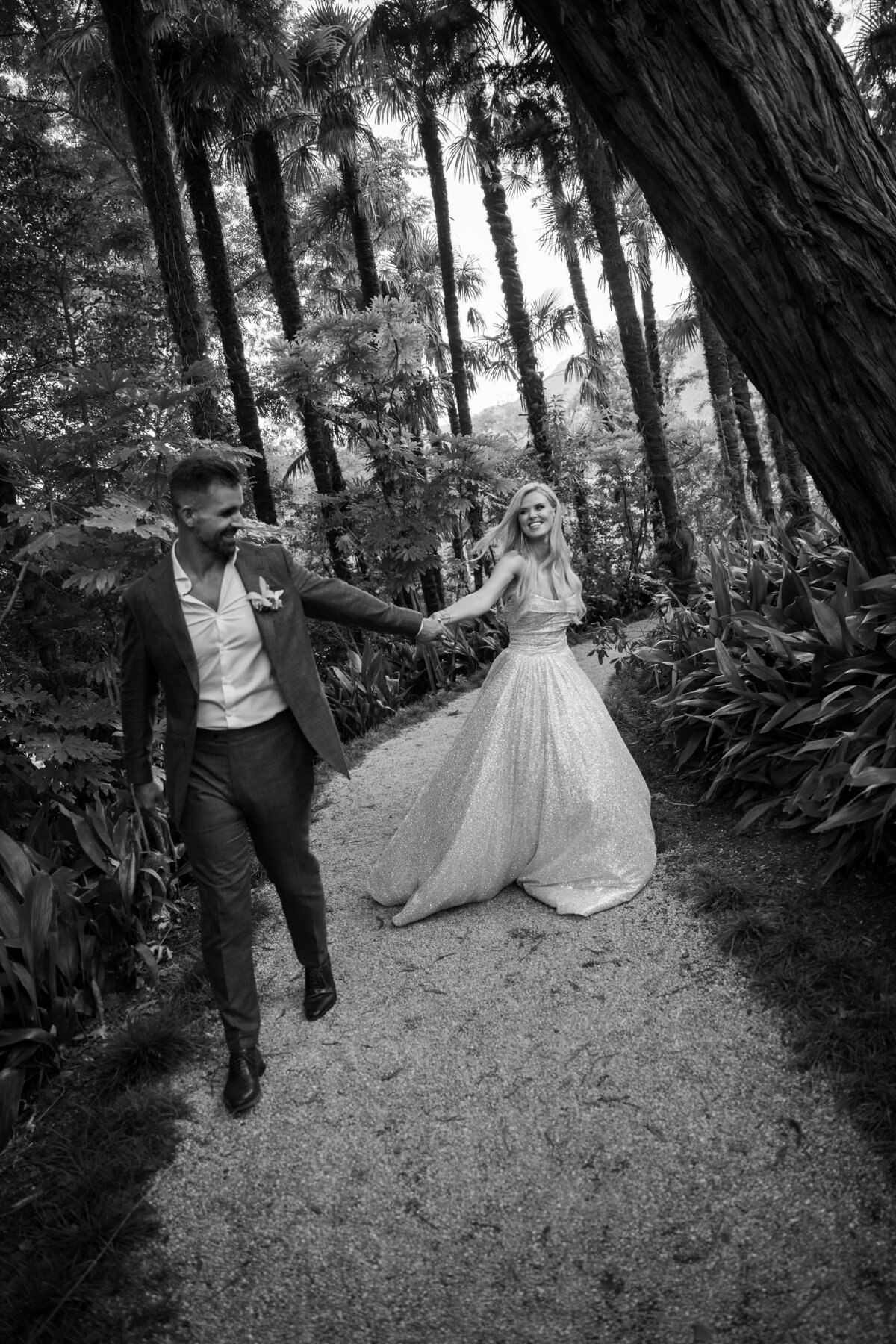 Sasha&Paul_25_PurebyLysan-650