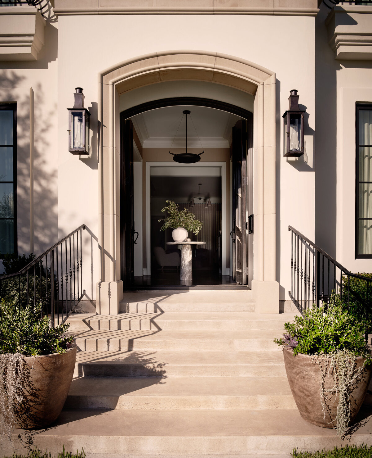 1.TT-ExteriorFrontDoor