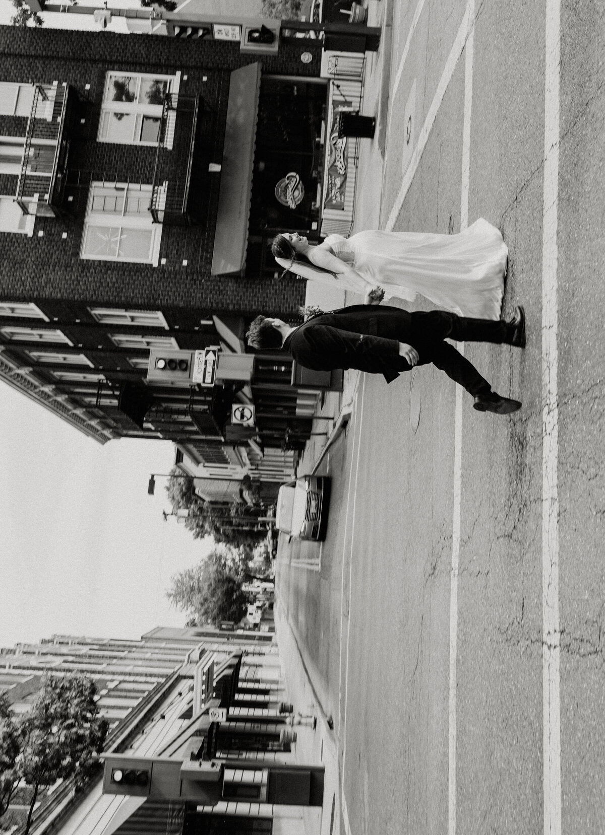 B&W-00801