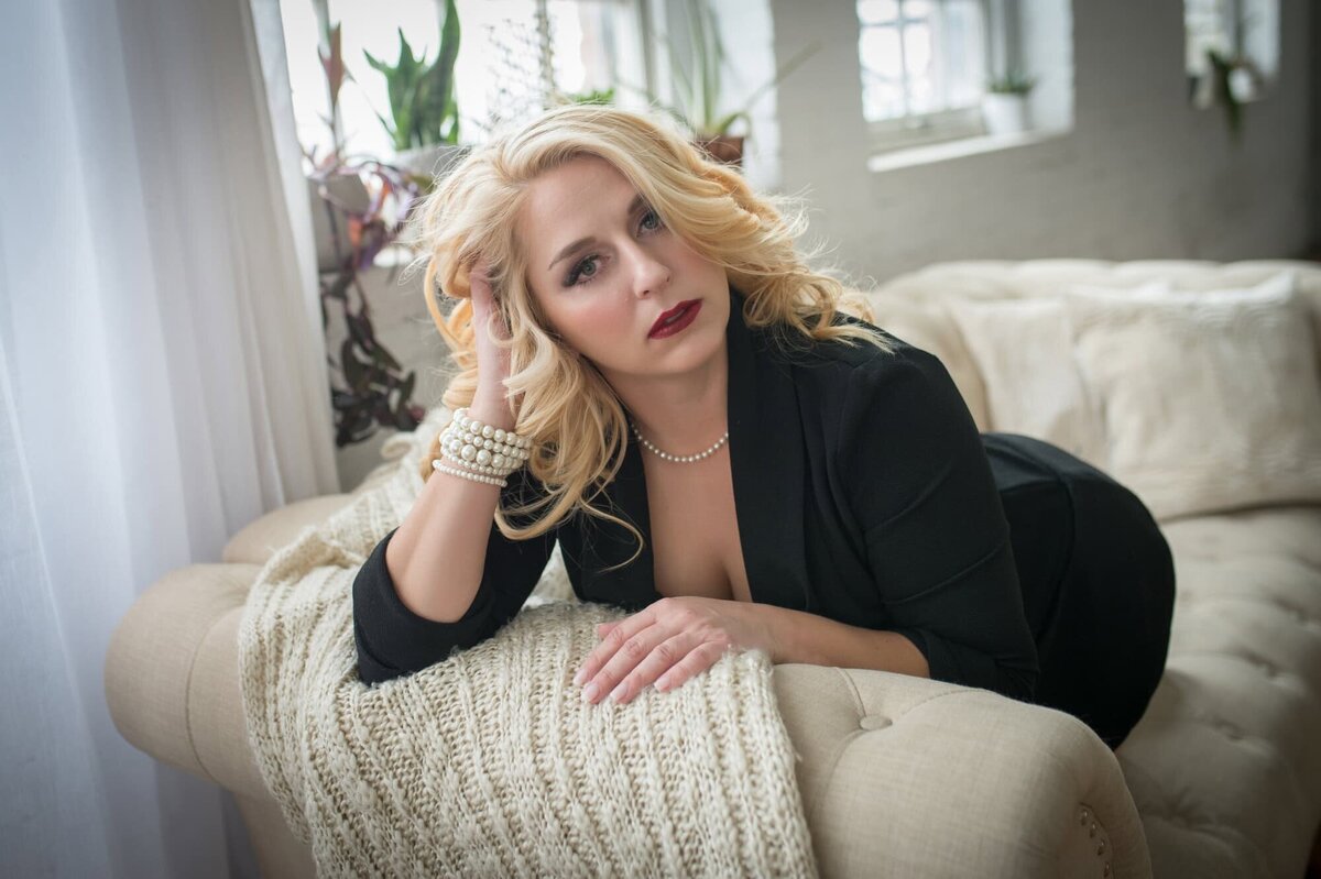 grandrapidsboudoirphotographer-199