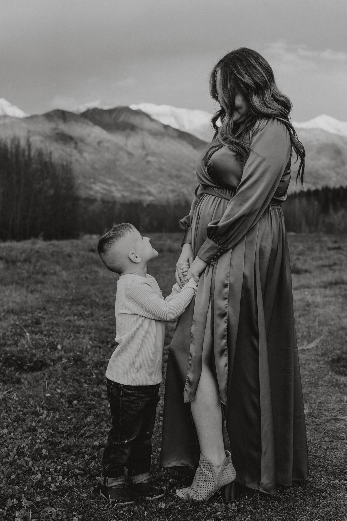 9L0A0026Alaska_EagleRiver_FamilySession
