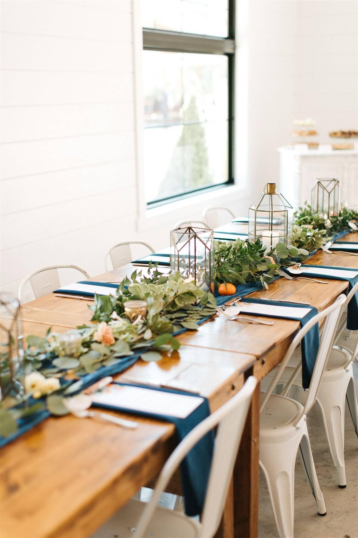 Kalynne Miller Wedding - table floral design