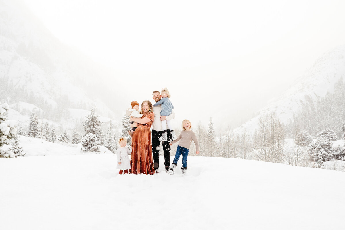 Sam-Murch-Photography-Ouray-Colorado-Winter-Family-Photography-23