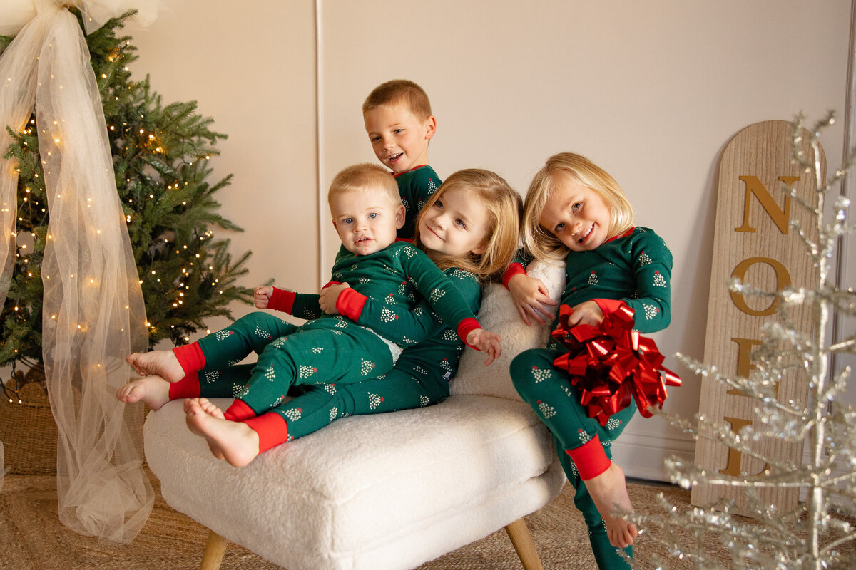 2024 holiday photos093proofs