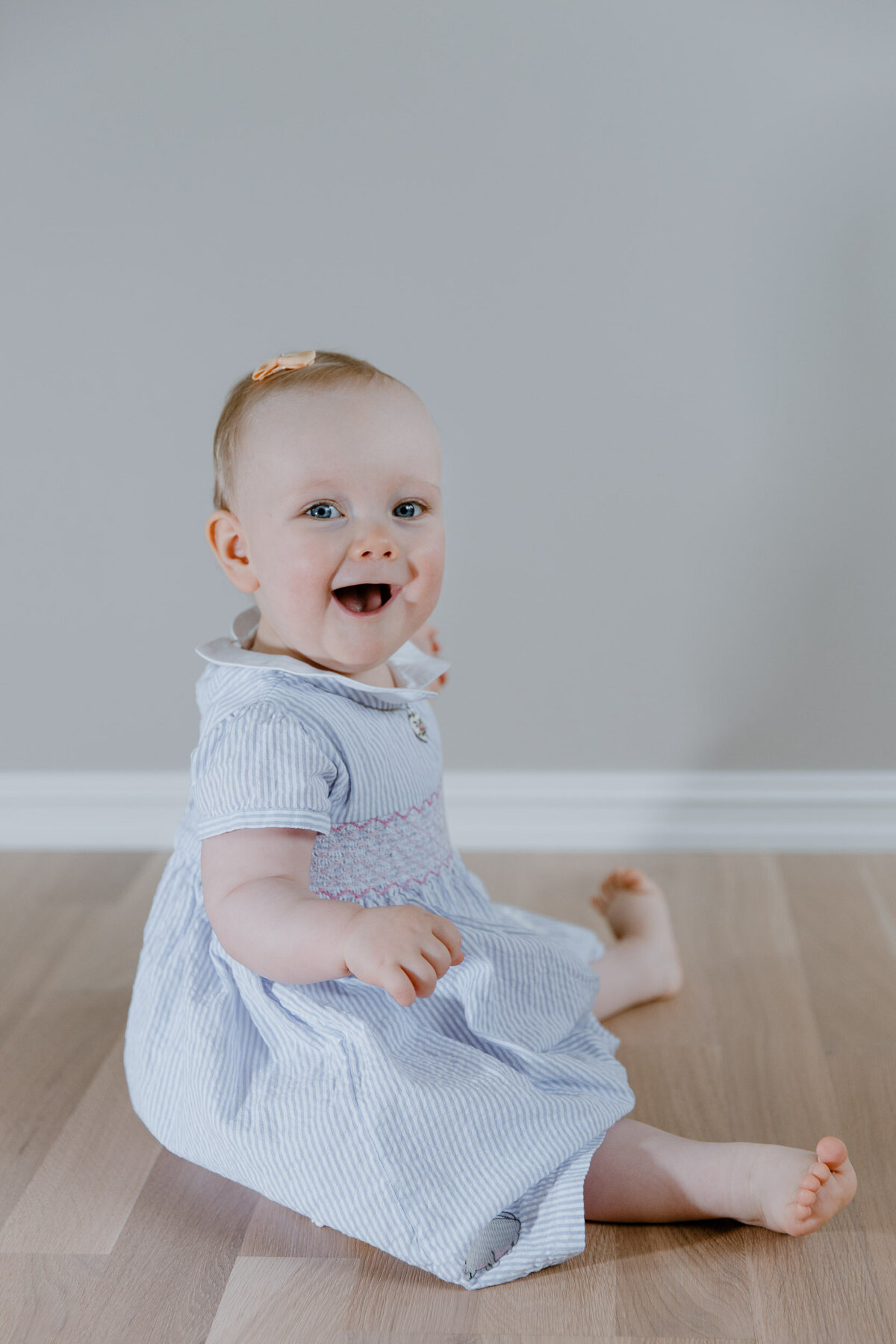 ettårsfoto_Oslo_homesession_jente_fotograf_charlottechristensen_studio2