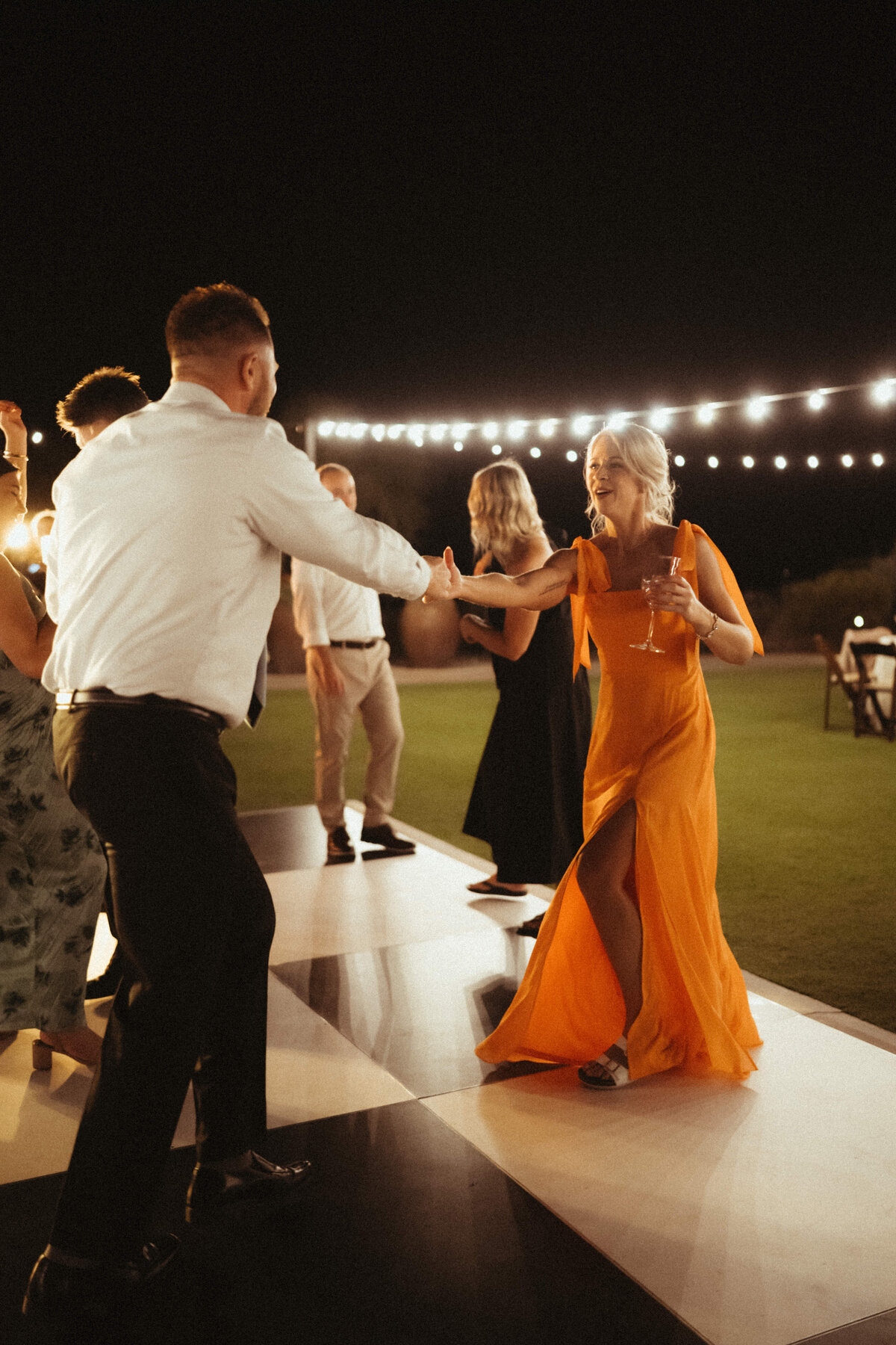 Sarah & Steven Wedding Sneak Peeks-155