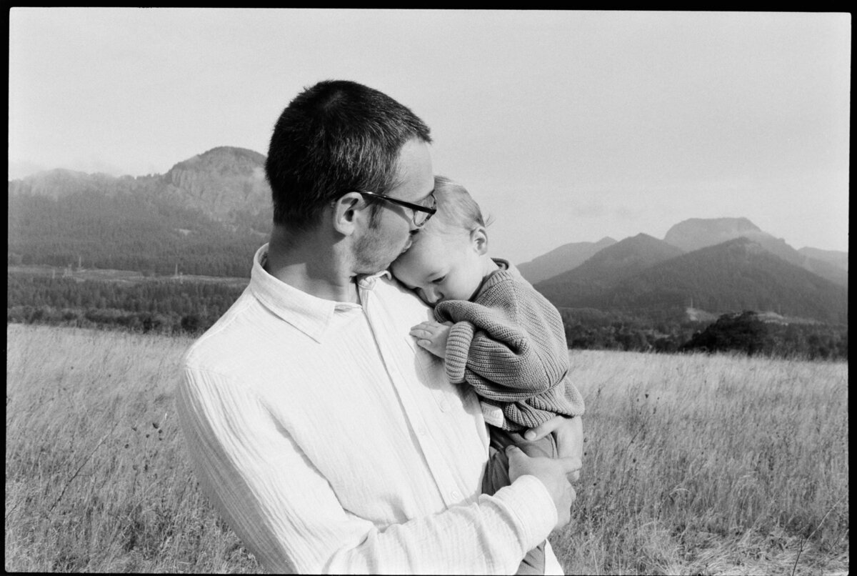 MattSanchezFam-Jess-Buckley-Photo-Film-13