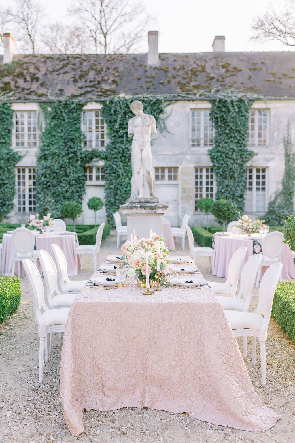 French chateau fairytale wedding in blush with a marchesa ombre bridal gown - Veronique Lorre luxury florist - Katie Trauffer Photography20