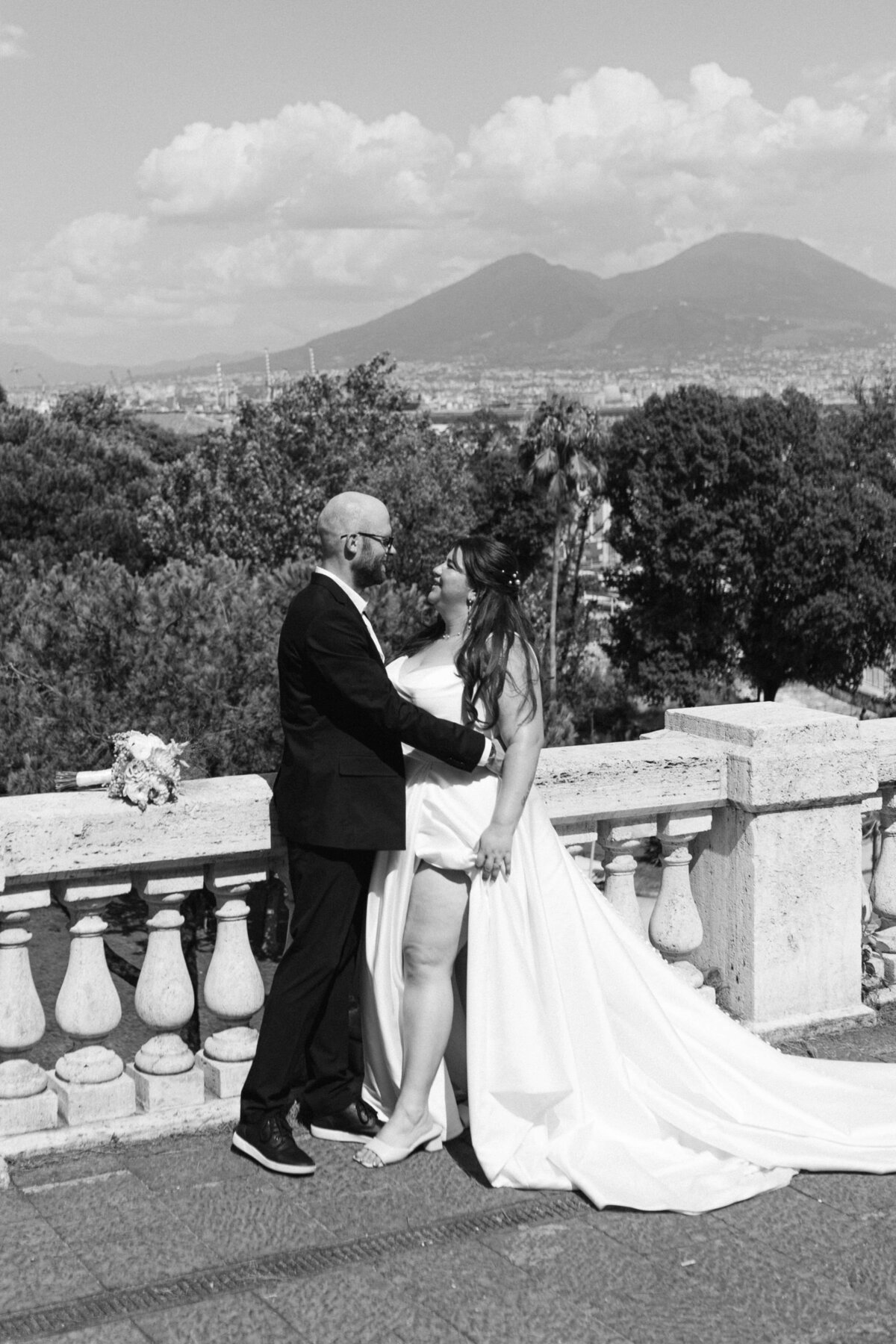 Amalfi-Coast-Wedding-Couple-51