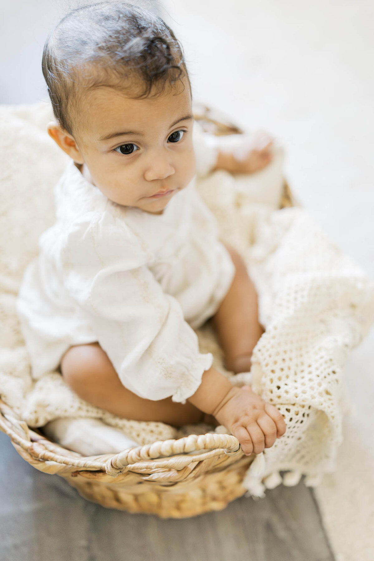 six-months-milestone-photo-session-connecticut-19