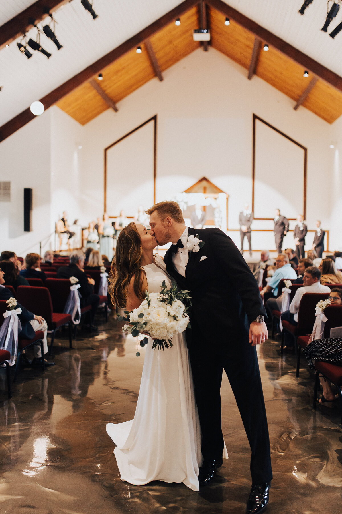 bride groom wedding day Kansas City7850