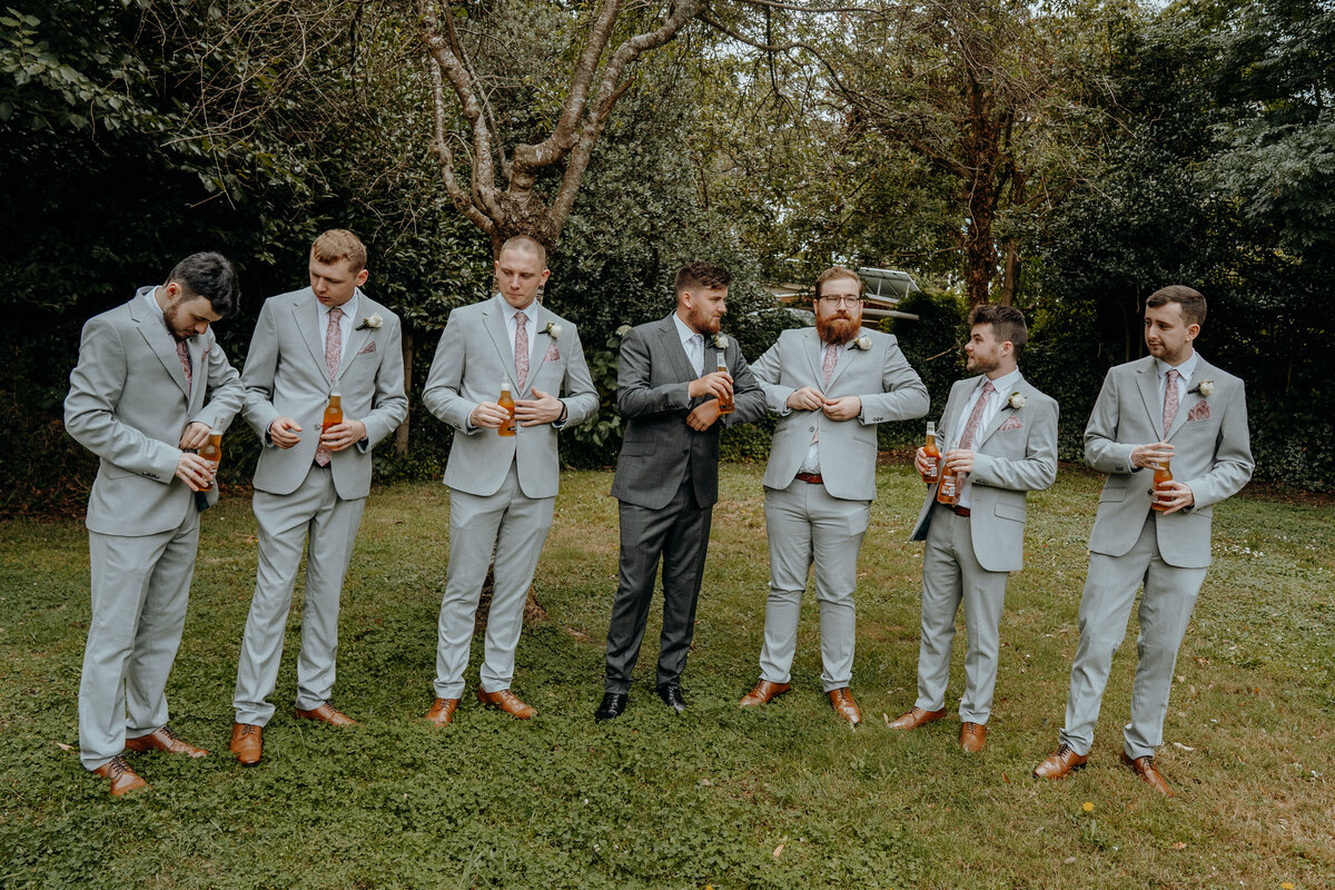 Marybrooke Manor wedding photos by Jake Grinde