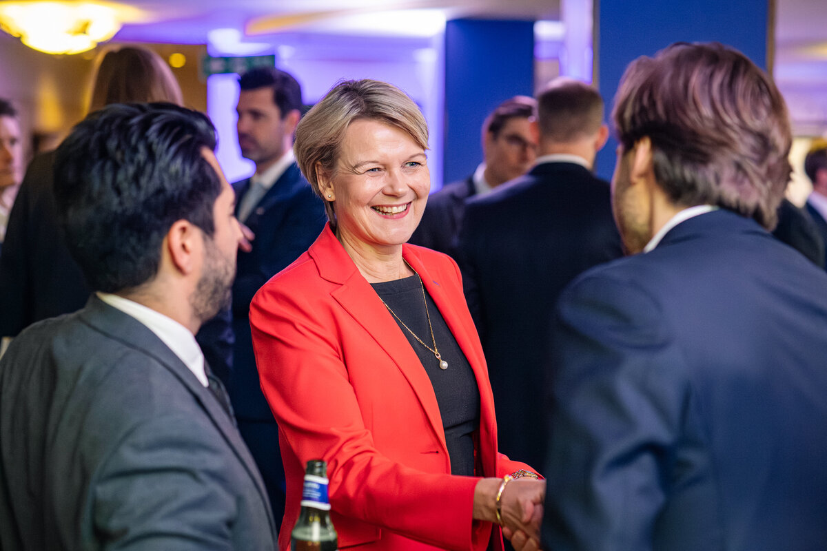 banking-conference-speaker-onstage-press-release-london-marc-james-photography-23