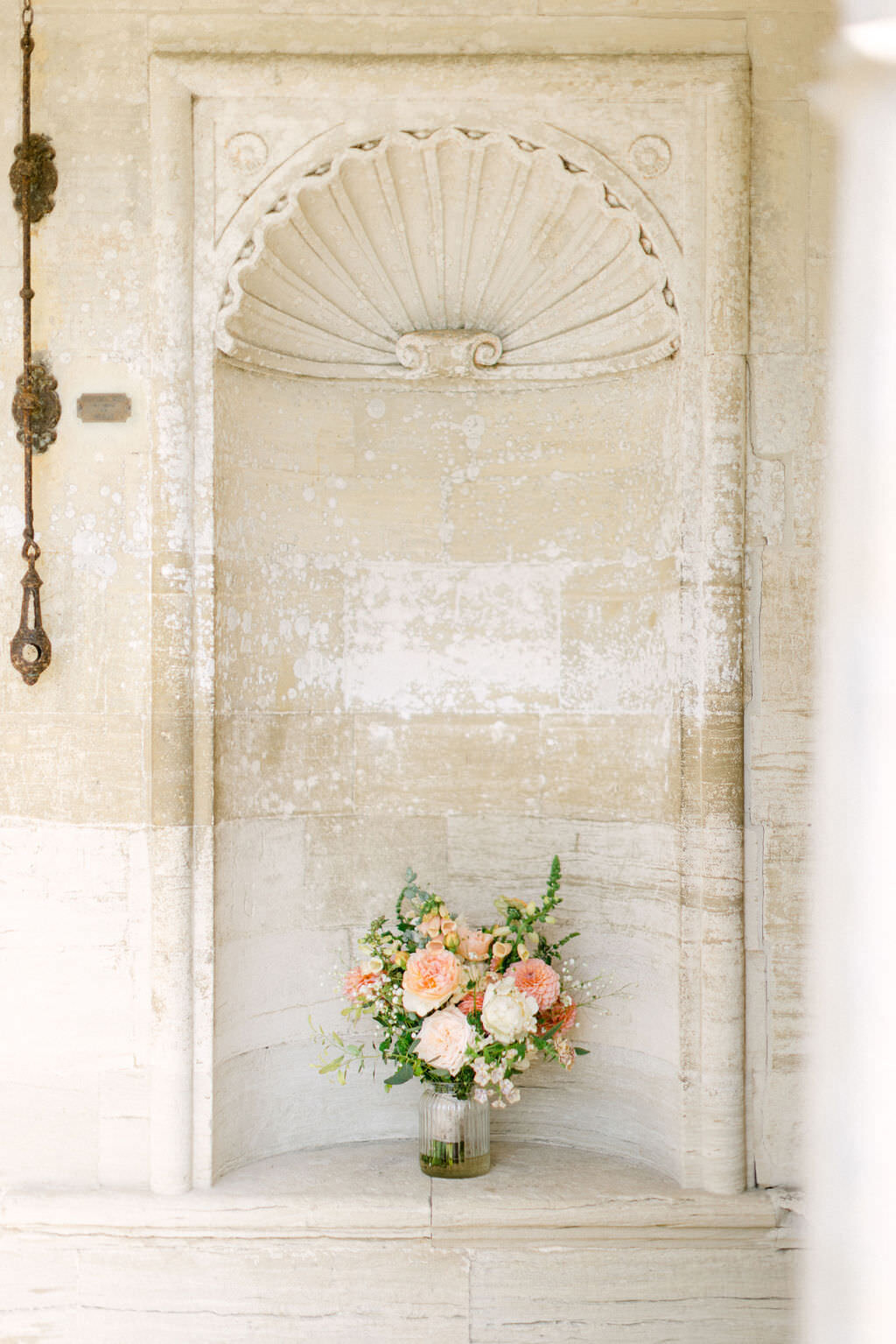 pastel colour bridal bouquet