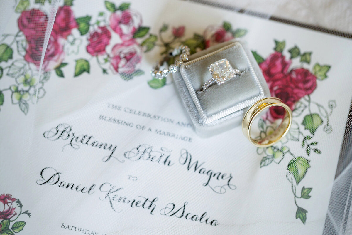 details_540_bob_and_dawndavisphotography