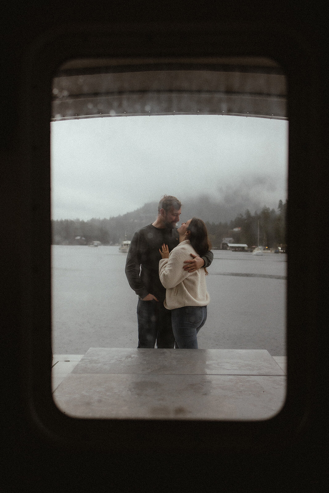 engagement-fishingboat-cats-pets-storytelling-cinematic-5