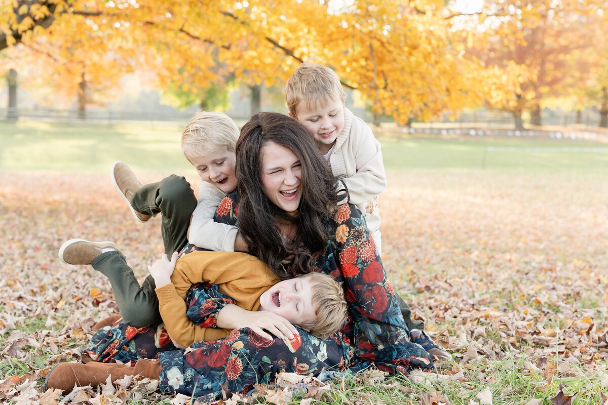 GrayFamily_Fall_24_227206