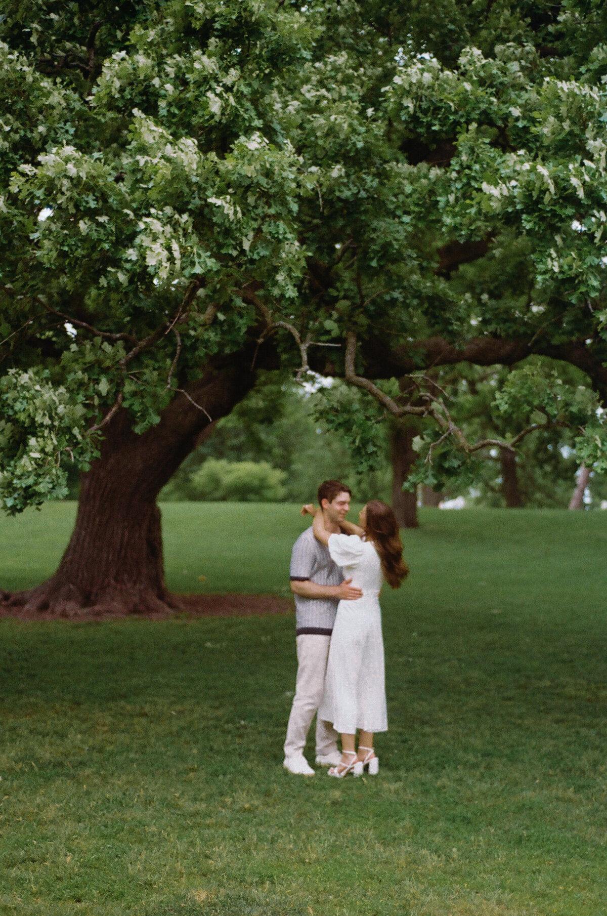 M.EilertPhotography-HannahandKyleFilm-12