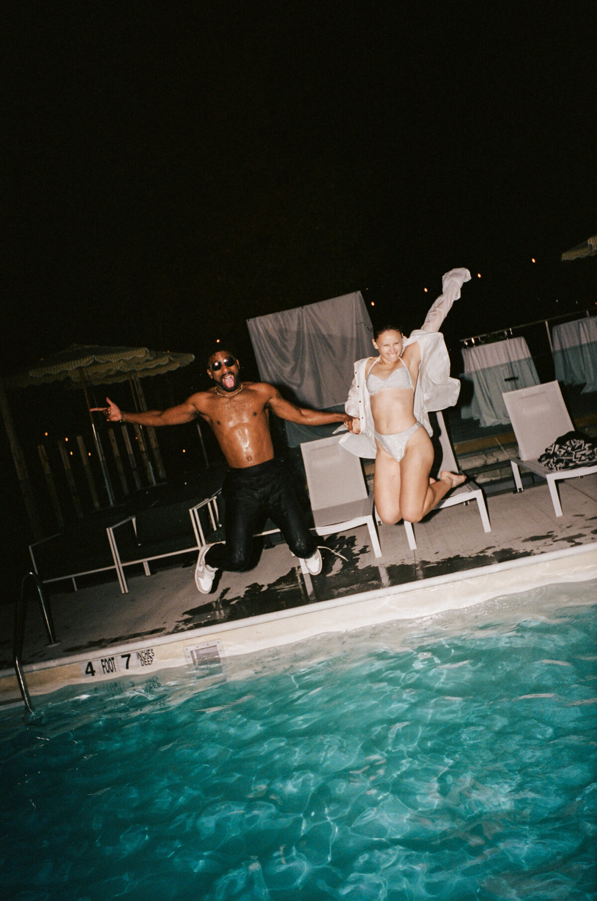 kodak_400_c_41_Julian x Avery and Stef_27681_106531_239747_002385540017