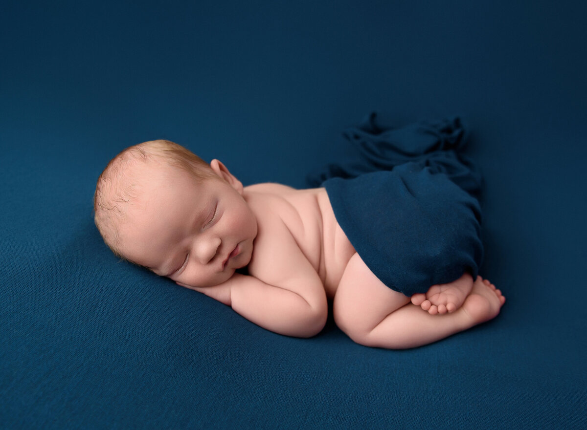 Best-affordable-simplistic-posed-newborn-keller-dfw-baby-newborn-photographer-_3483E