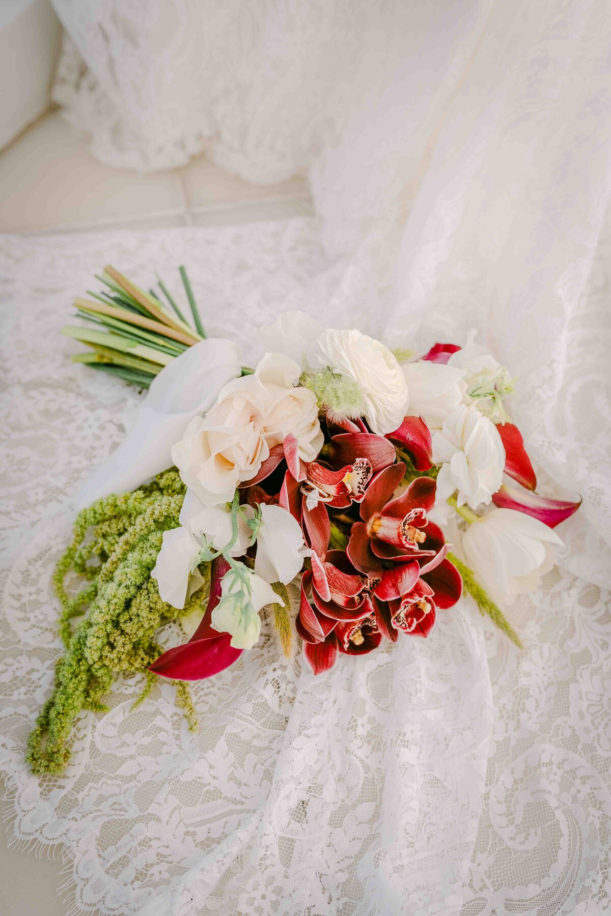 bridal-bouquet-whitehurst-gallery-fl