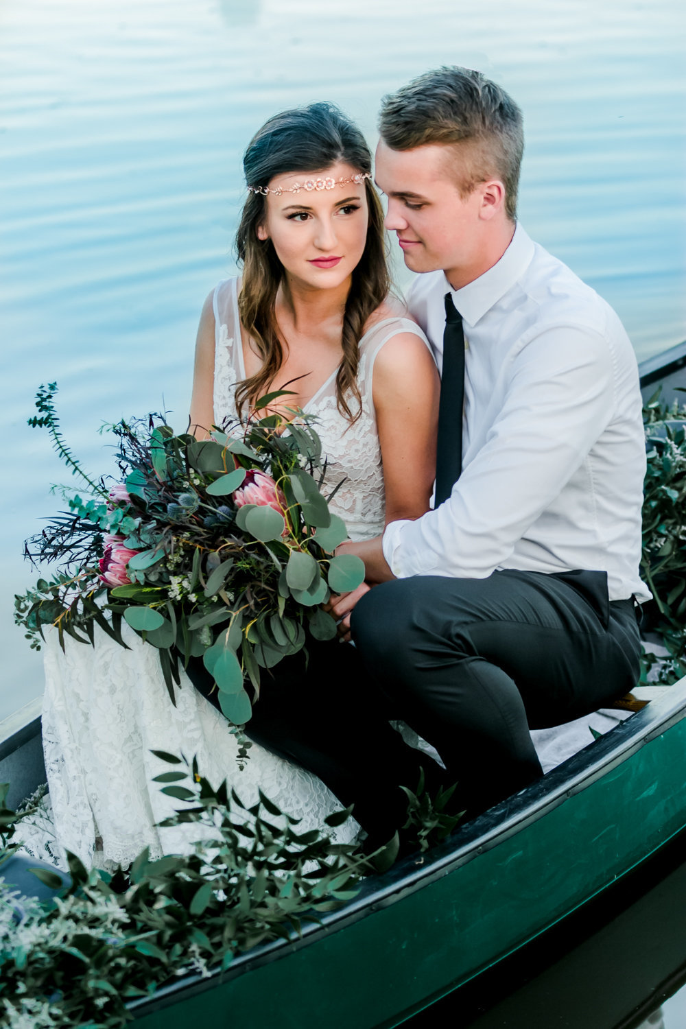 Sioux Falls Wedding Photographer || Meadow Barn || © Emily Mitton Photography-3