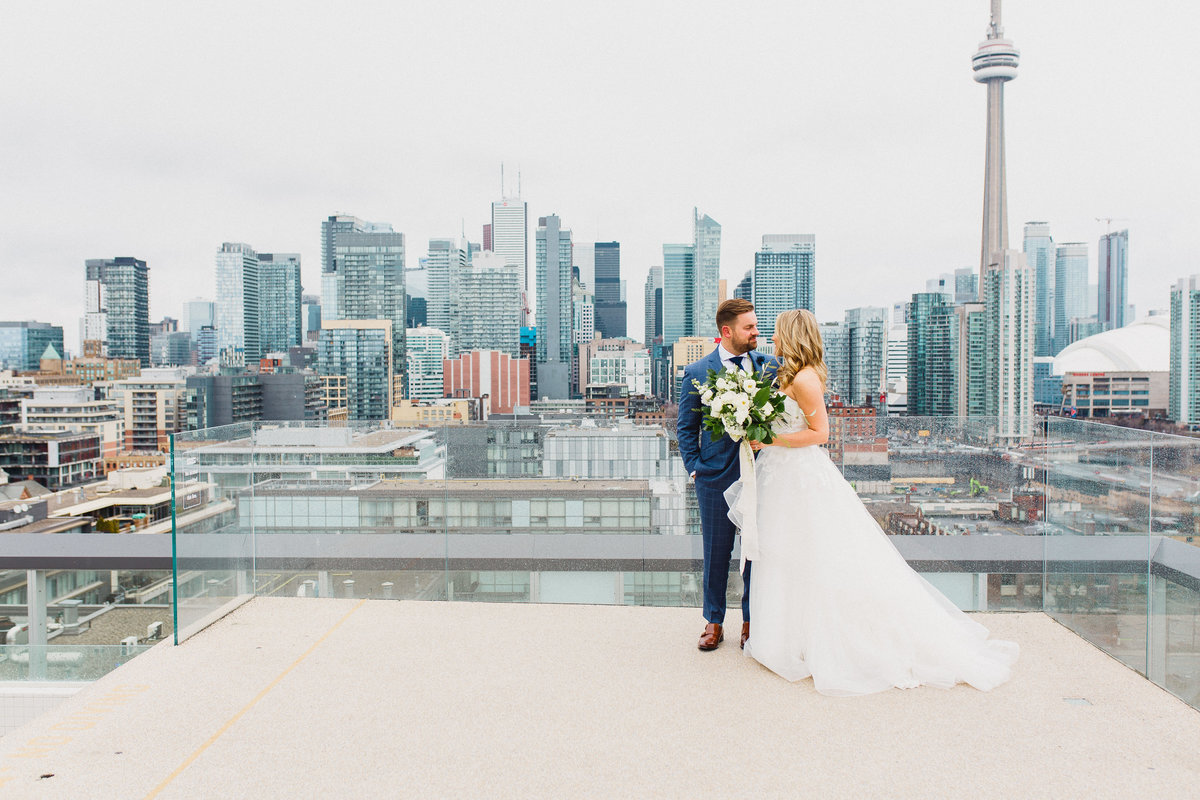 Toronto Wedding Photographer Gallery 2020_WeeThreeSparrowsPhotography_504