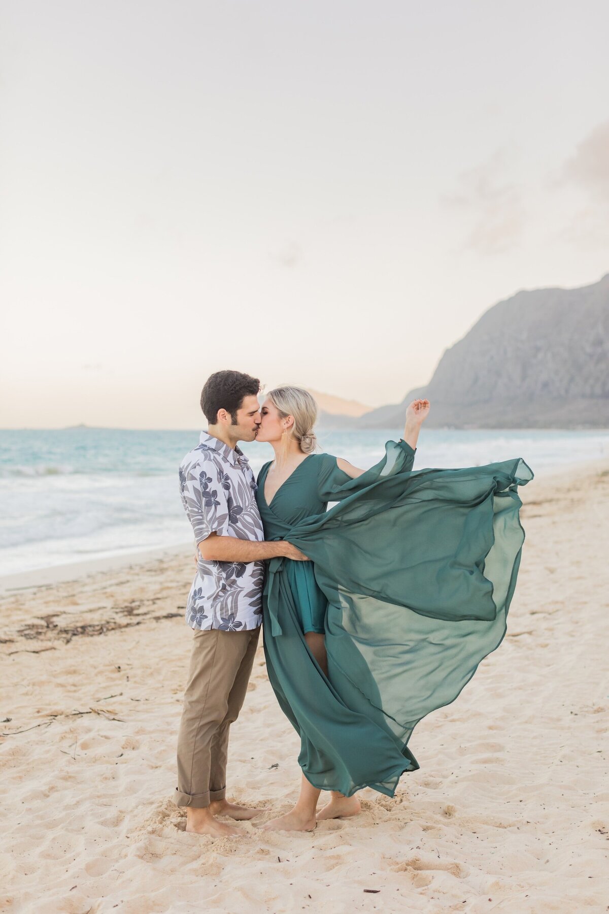 Oahu surprise proposal photos