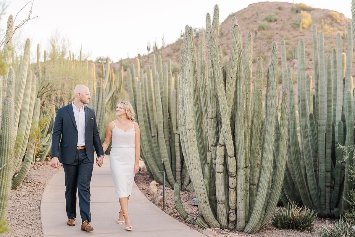Phoenix-Engagement-Photographer-Desert-Botanical-Garden-1112