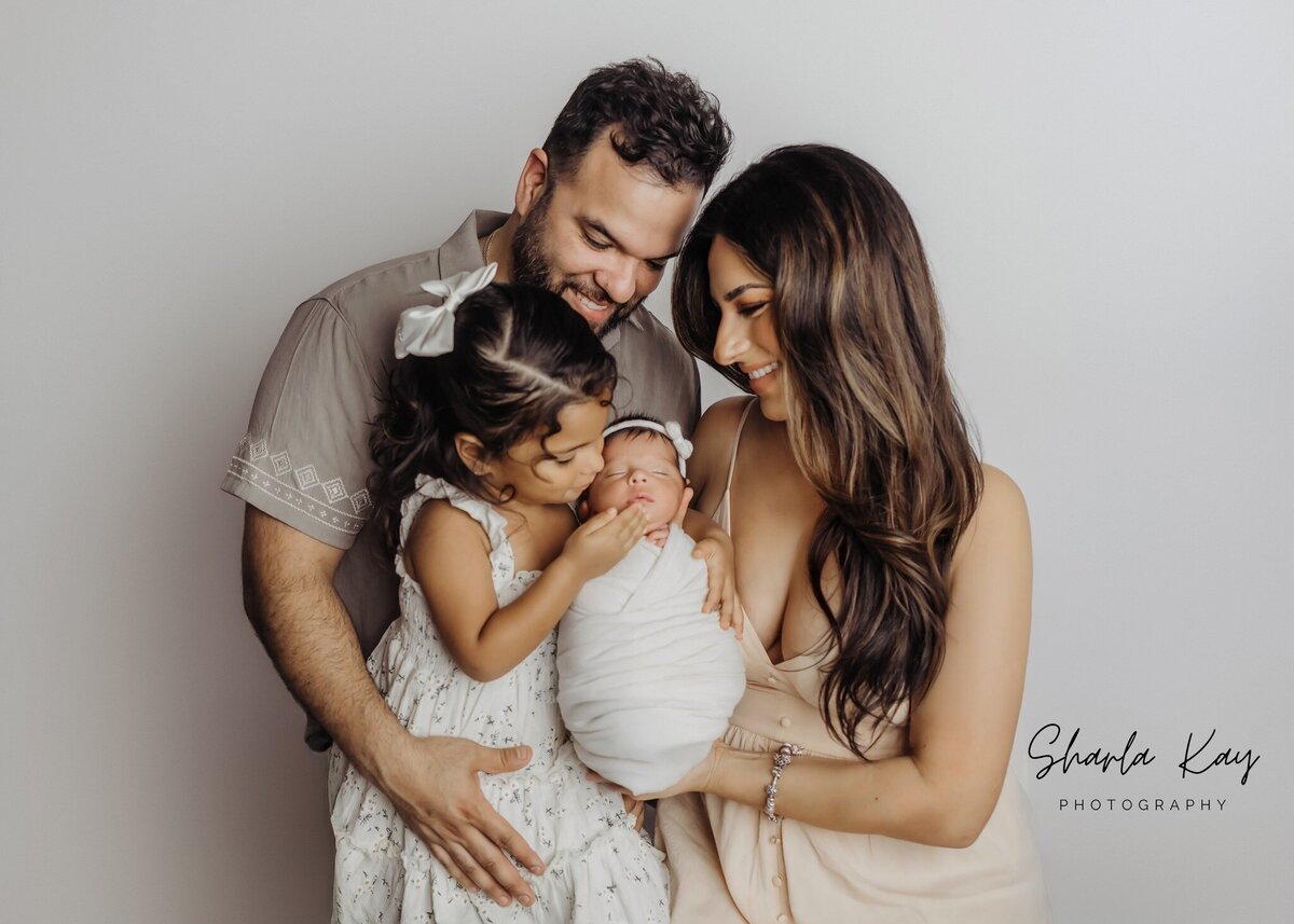 texas-best-waco-newborn-family-photographer