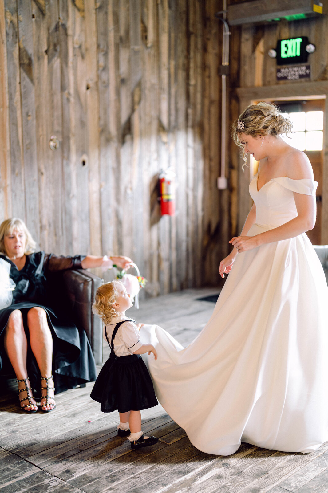 blue-sky-ranch-park-city-mountain-summer-wedding-pepper-nix-2119-0856