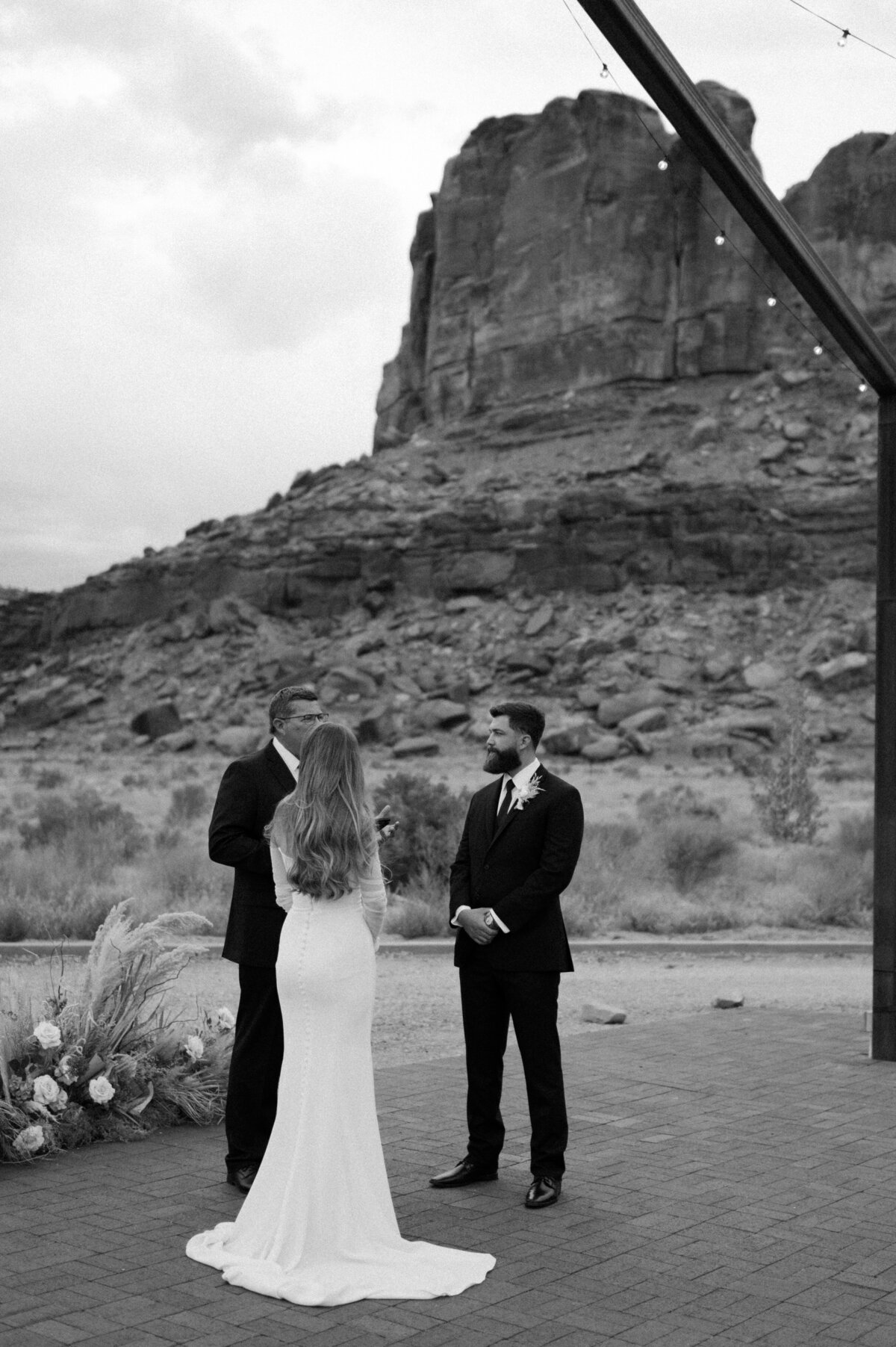 red-earth-moab-utah-wedding0972-Copy1