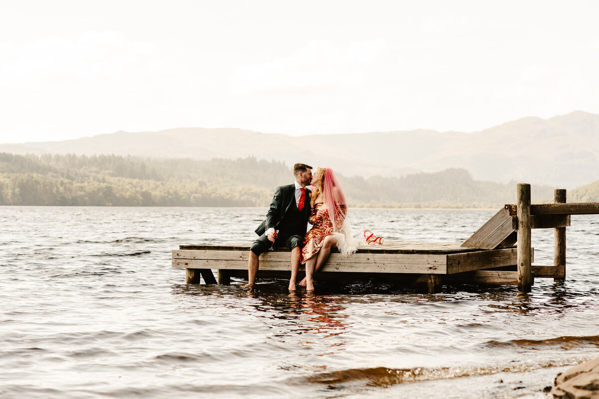 Alternative-Scotland-Wedding-Photographer-Danielle-Leslie-Photograpy-Venachar-Lochside-Greenan-Cook-Previews-71