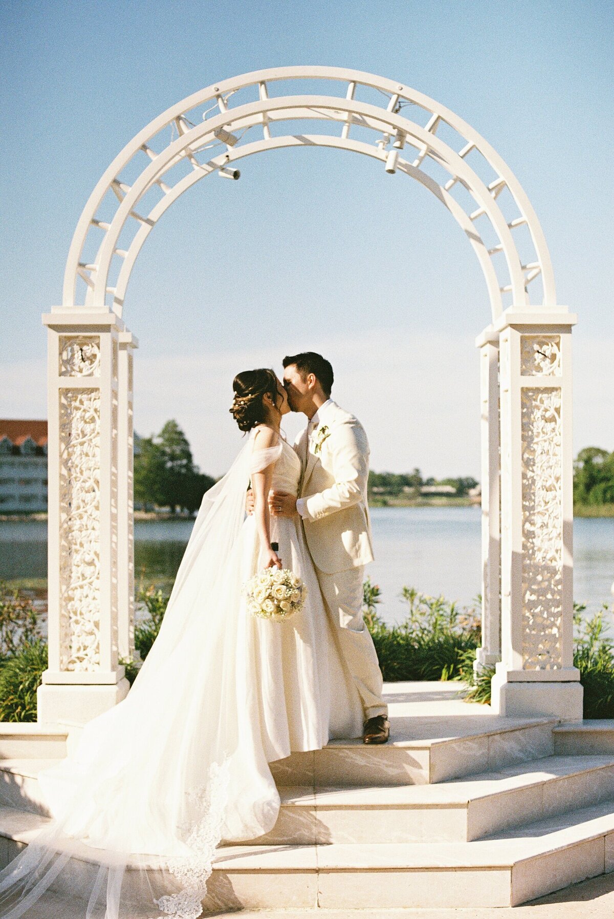 Wright-Disney-Wedding-Casie-Marie-Photography-FILM-23