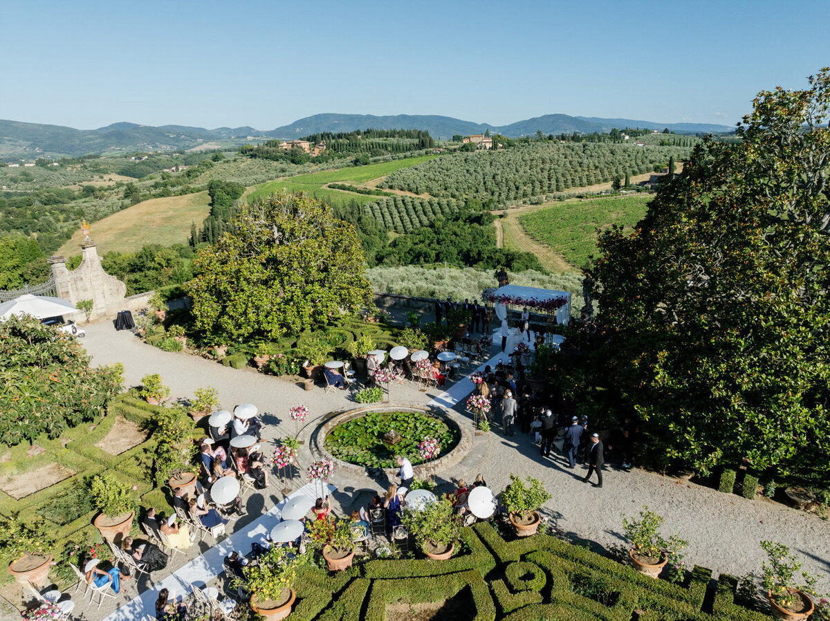 051-Tuscan-Wedding-Ceremony-Decor-Villa-Corsini