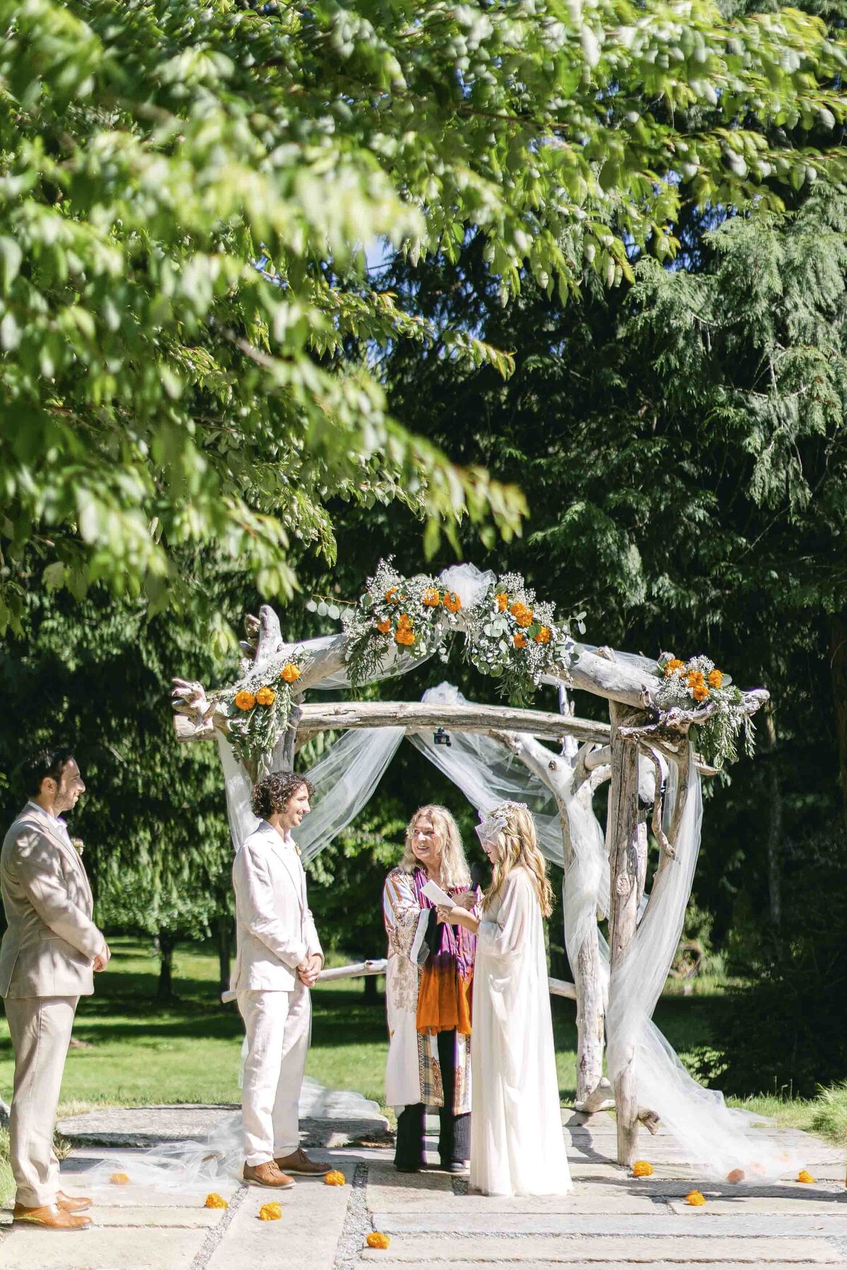 Intimate Vashon Island Wedding Ksenia Vasenev Photography_20230624_0081_1