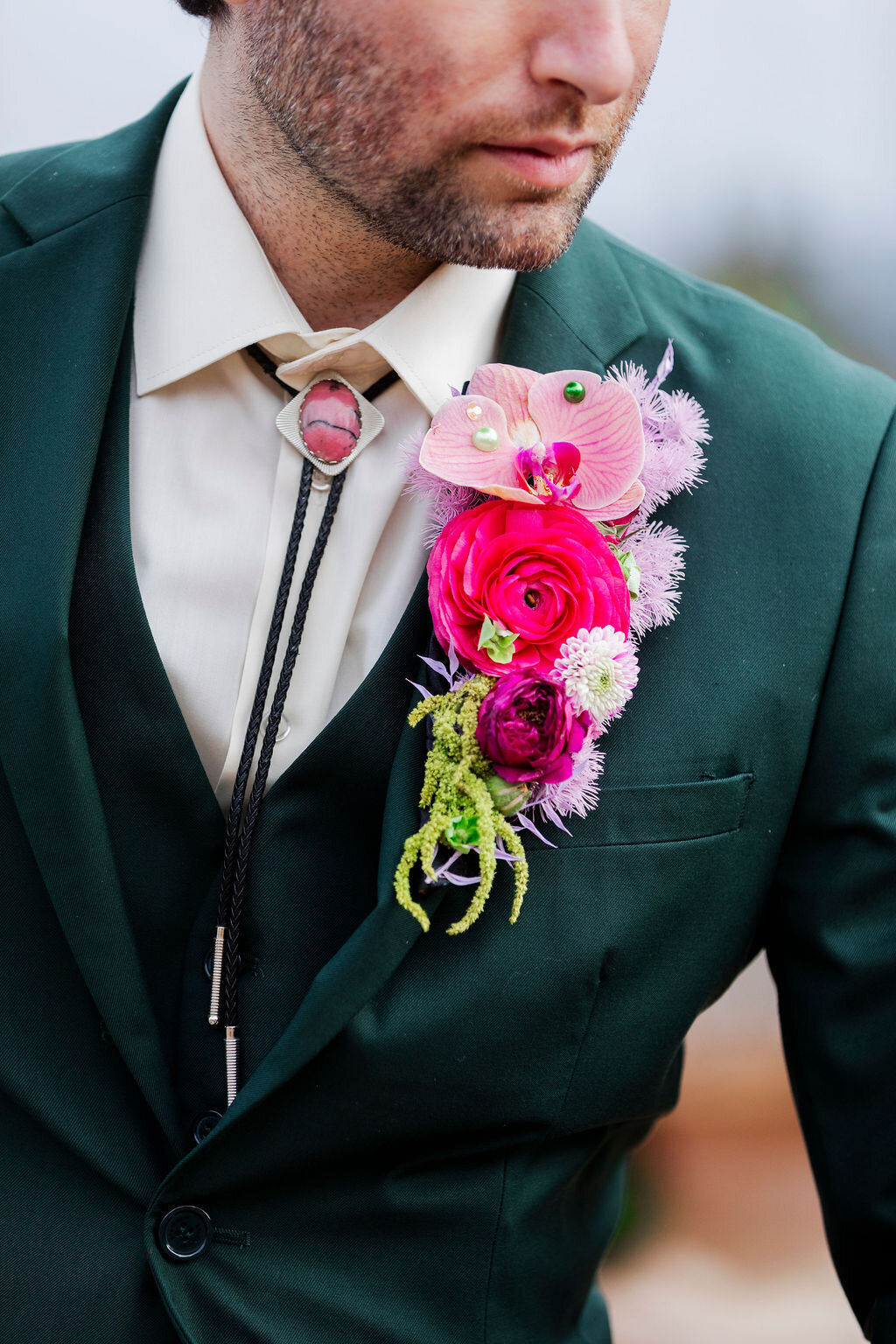 aveline-relic-mama-t-colorful-pink-wedding-03