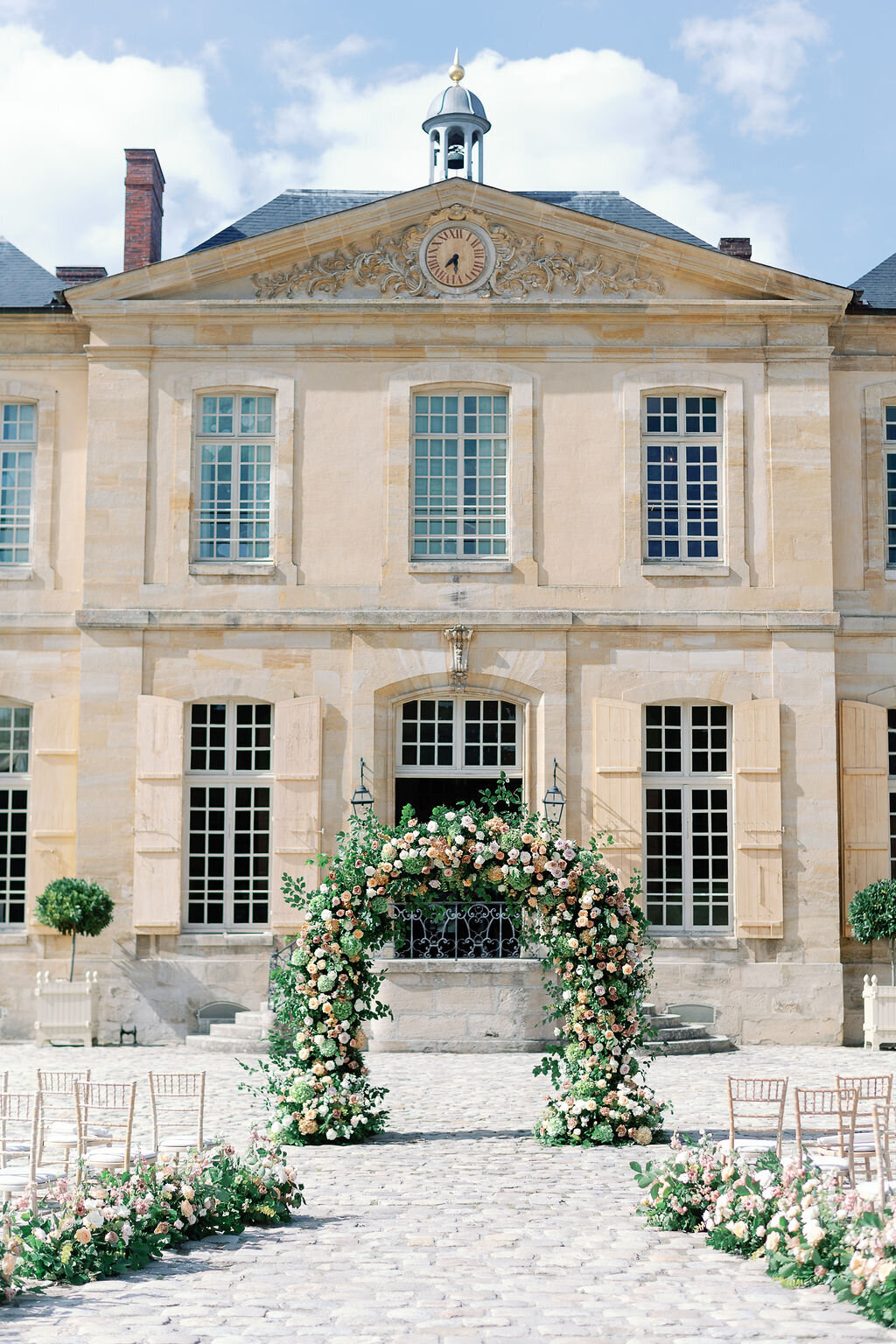 Chateau_de _Villette_paris_wedding_florist_capucineatelierfloral-5