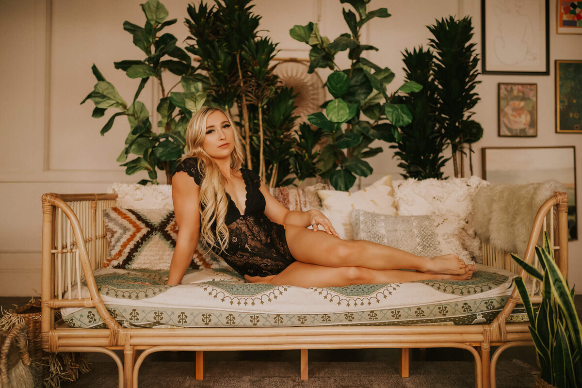 boho-boudoir-inspired-studio-los-angeles