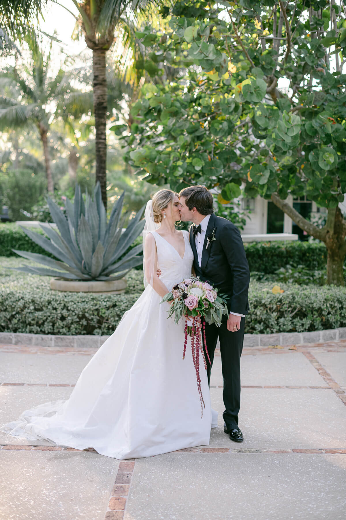 19-Elegant-Jupiter-Island-Club-Florida-Wedding-Planner-Mary-Thornton-Events