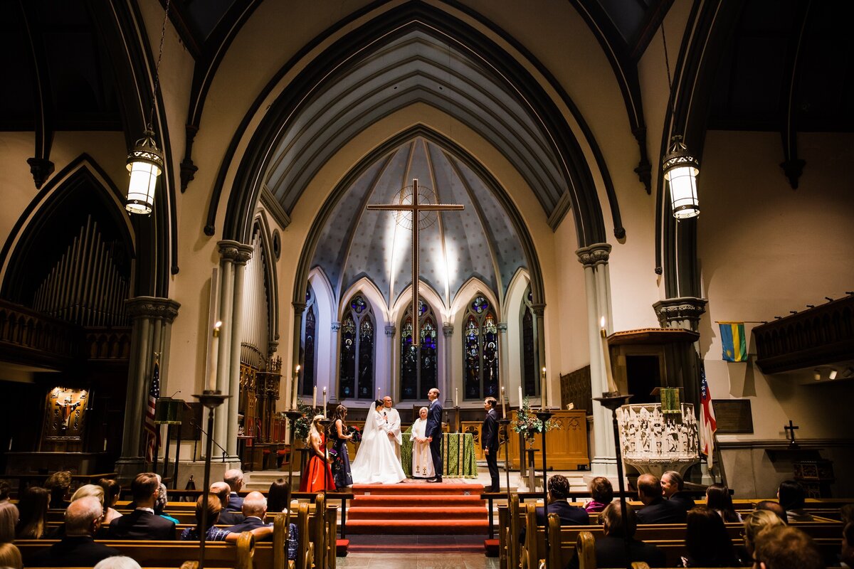 AbieLivesayPhotography-PittsburghWeddingPhotographer-DuquesneClub-AlexandraColin-577
