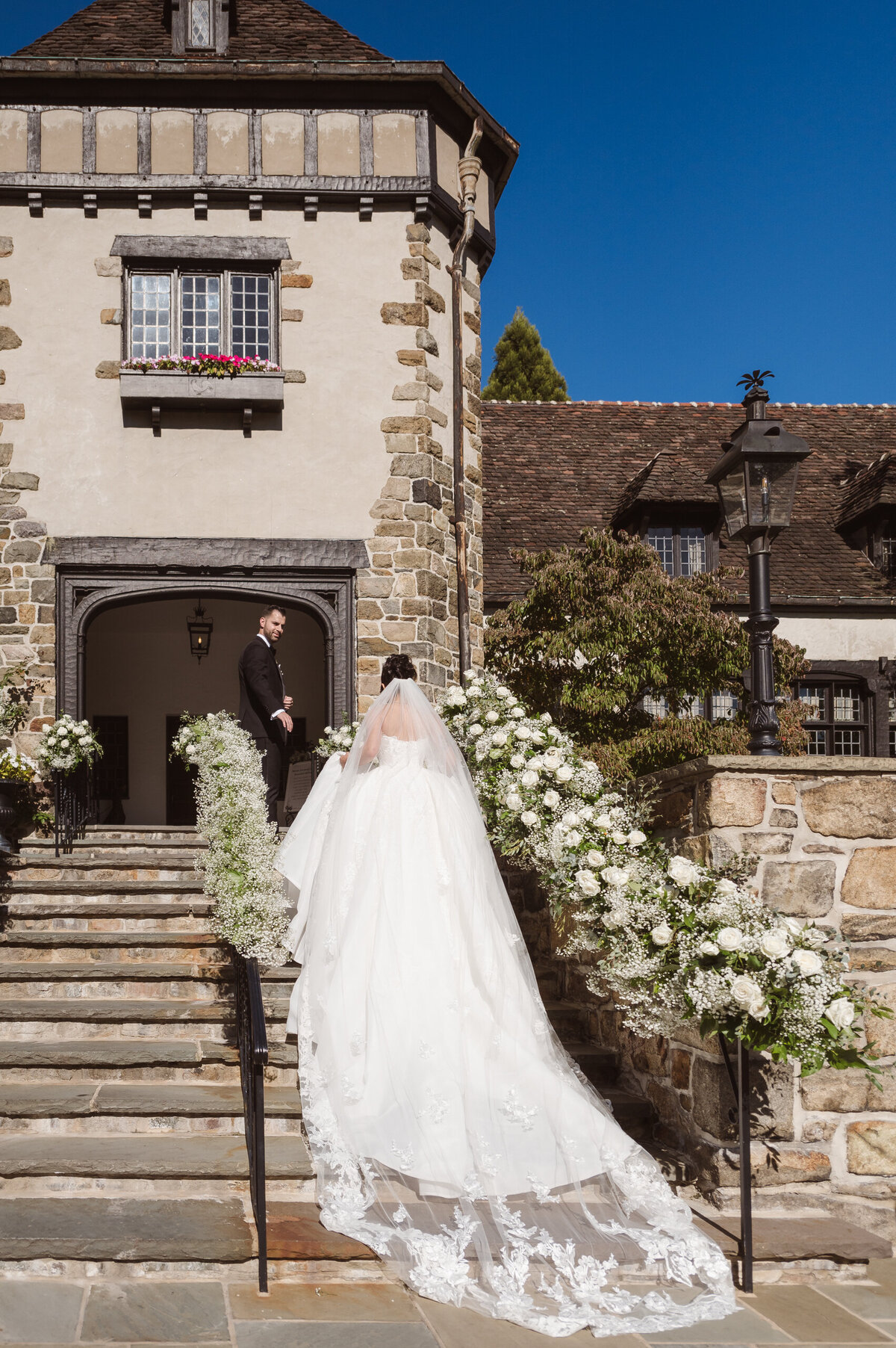 Storybook fairytale wedding photos at pleasantdale chateau nj by suess moments photographer