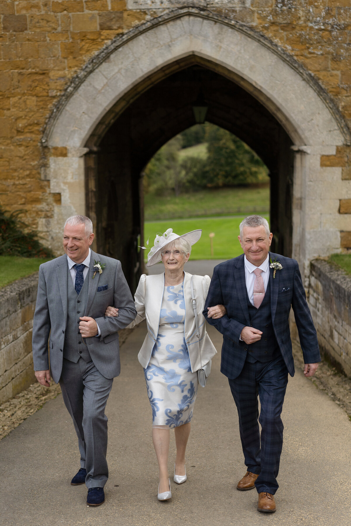 Rockingham-Castle-wedding-photography-1042