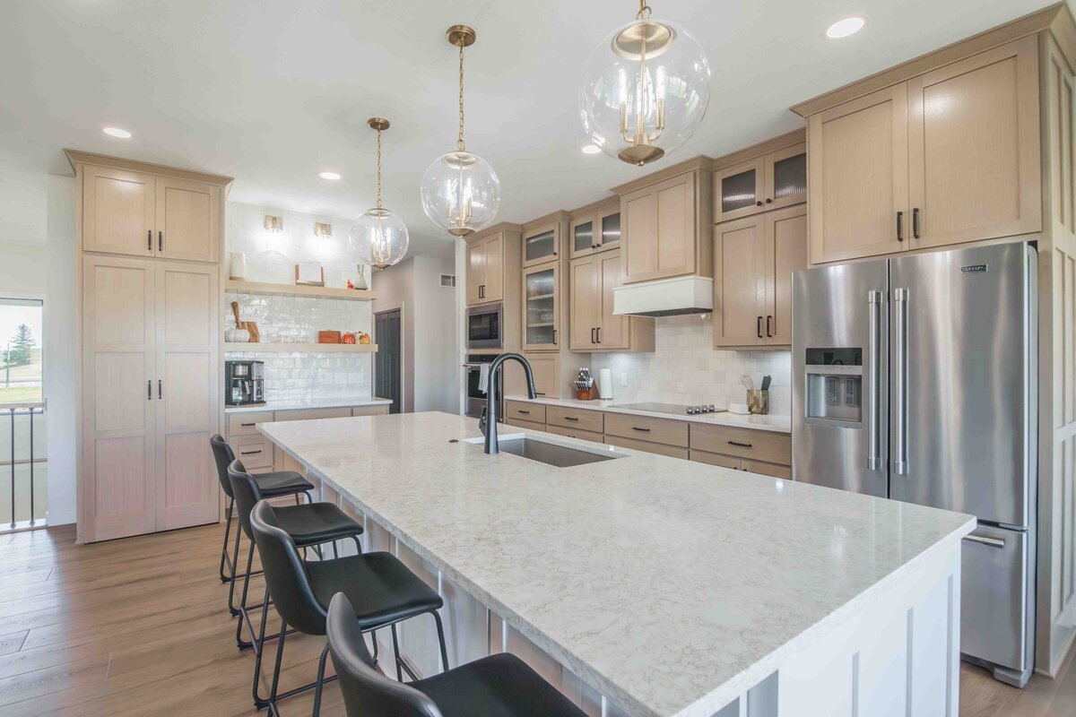 white countertops