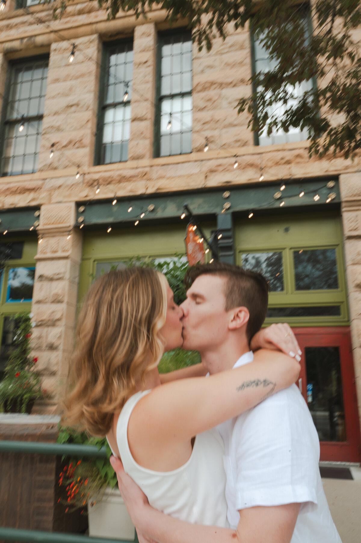 Minneapolis Engagement Session in the Hearth of the City-00159
