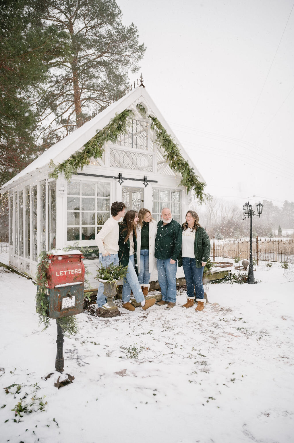Family-Christmas-Portraits-Michigan (3)