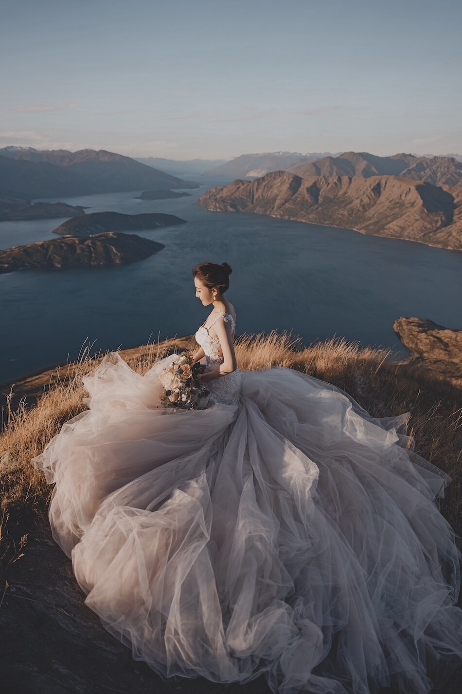 Pre-wedding photoshoot, Coromandel Peak, Wanaka.